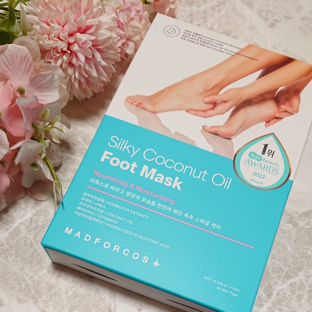 MADFORCOS SILKY COCONUT OIL FOOT MASK